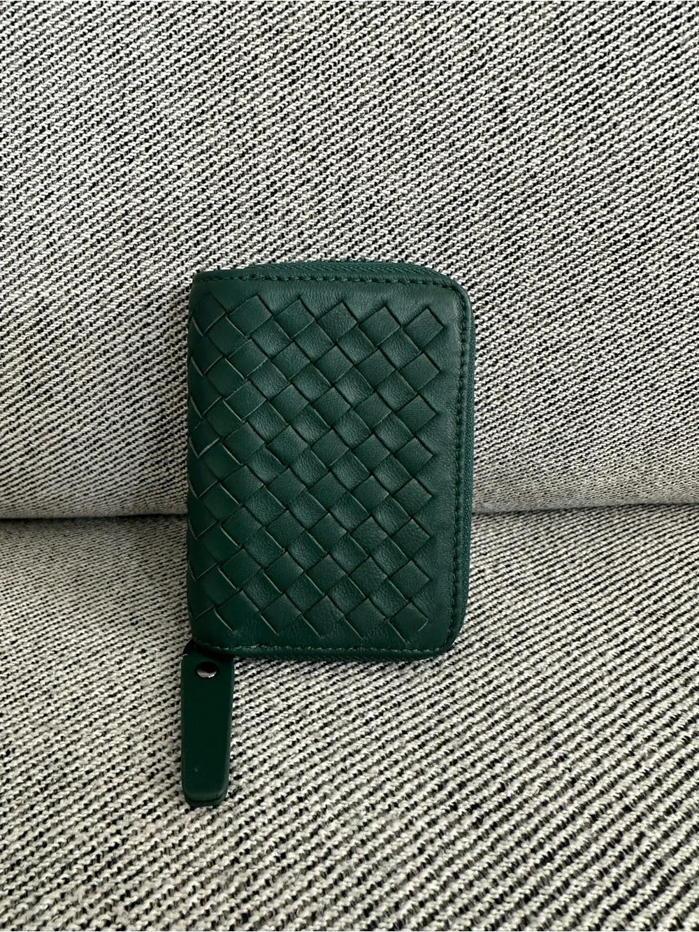 Woven Leather Zip-Around Card Holder Wallet/Card Case Green